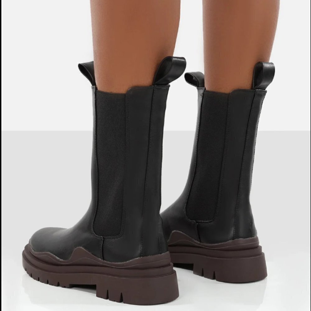 Dolls Kill Public Desire CHERRY BLACK CHUNKY SOLE CHELSEA ANKLE BOOTS 6 - Picture 9 of 16